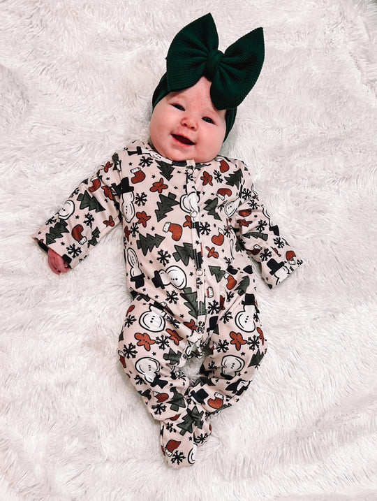 Snowman wonderland Snap sleeper no ruffle