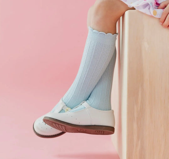 Robin egg frill knee high socks