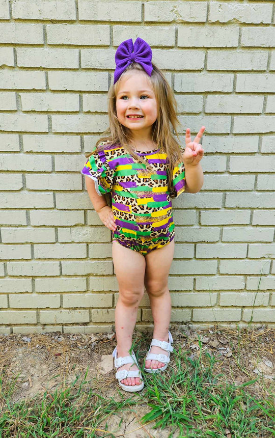 Brush stroke Mardi leo