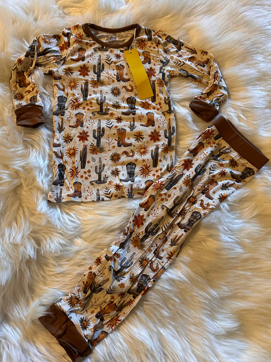 Western boots two piece bamboo 3t