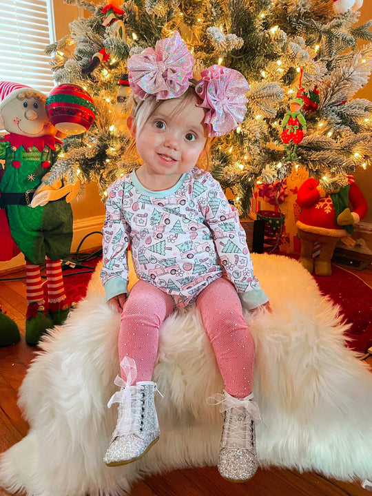 Long sleeve Christmas tree truck leo