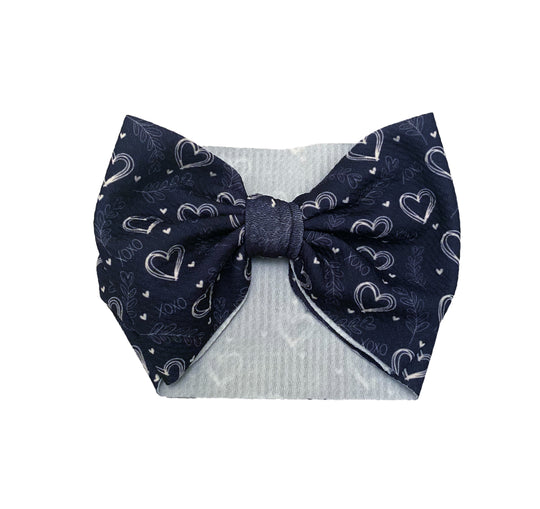 Black Hearts bow