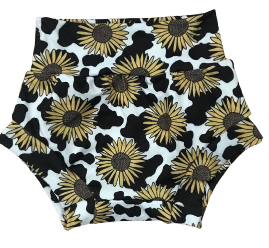 Cow sunflower bummies