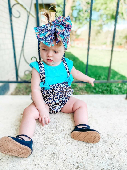 Two piece leopard set