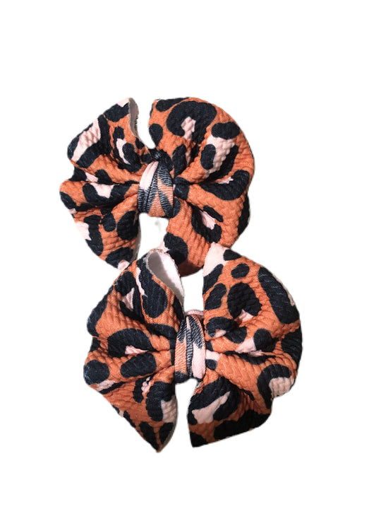 Creamy leopard piggy clips 3 in