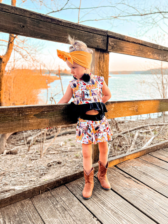 Howdy babe skirted lounge set