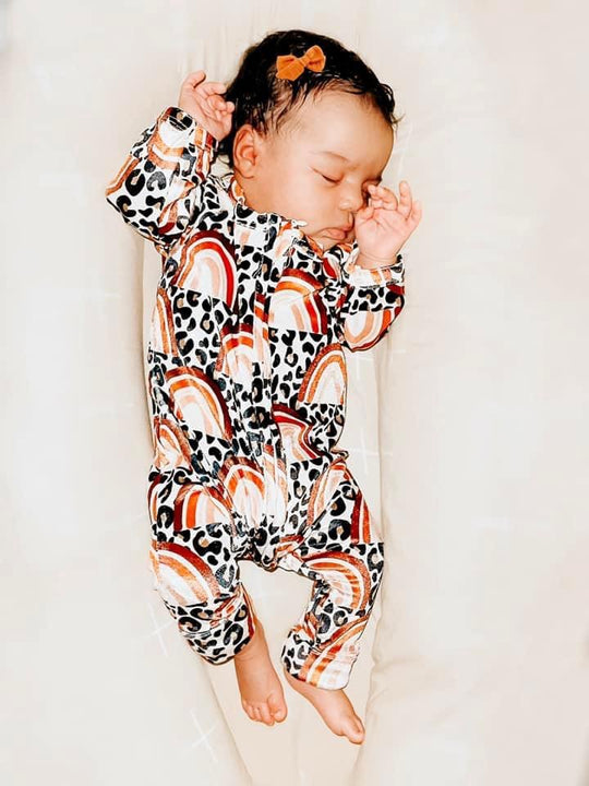LBB EXCLUSIVE Boho Leopard rainbow Velvet sleeper
