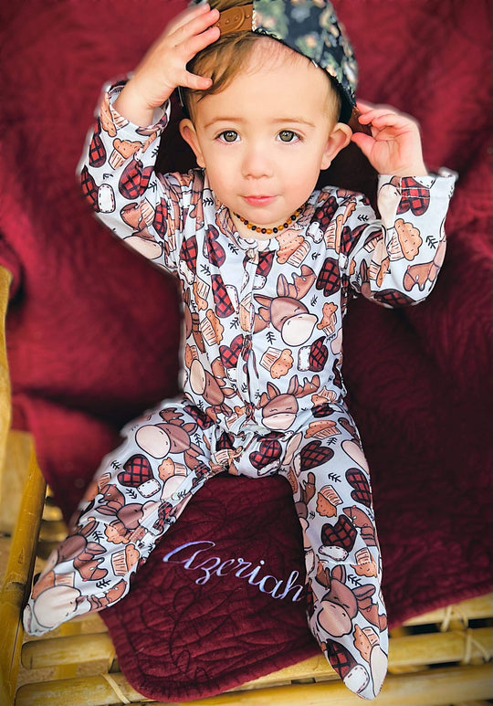 Winter Moose Snap sleeper no ruffle