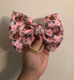 Pink fawn nylon bow