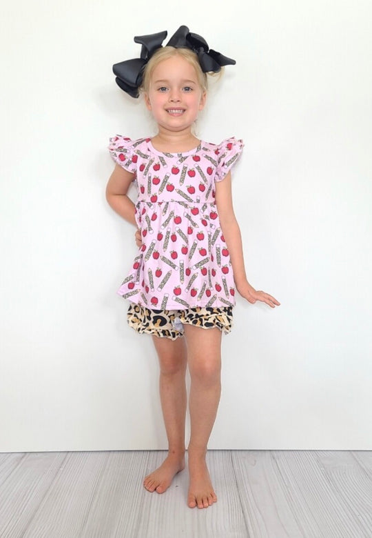 Clover cottage Leopard pencil set