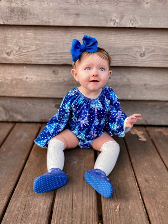 Blue Christmas tree bell set