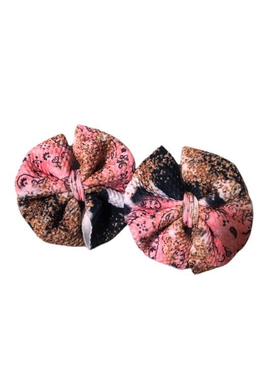 Cow, gold & paisley piggy clips 3 in