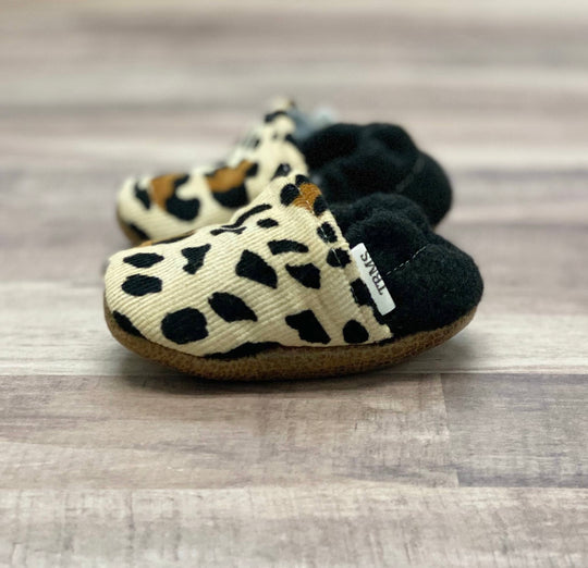 Corduroy leopard Moccasins