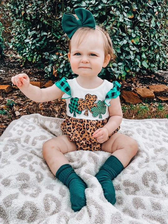 Leopard clover romper