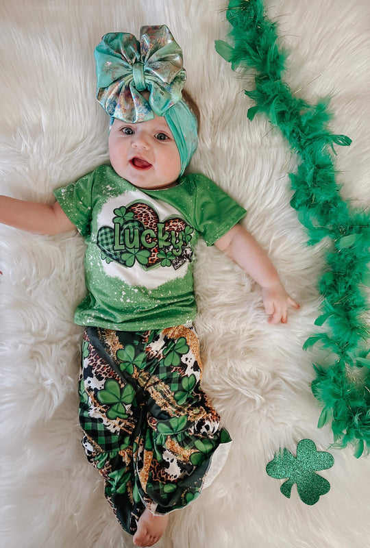 Lucky clover cow set