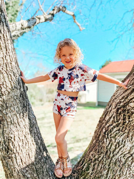 Cow printed crop set